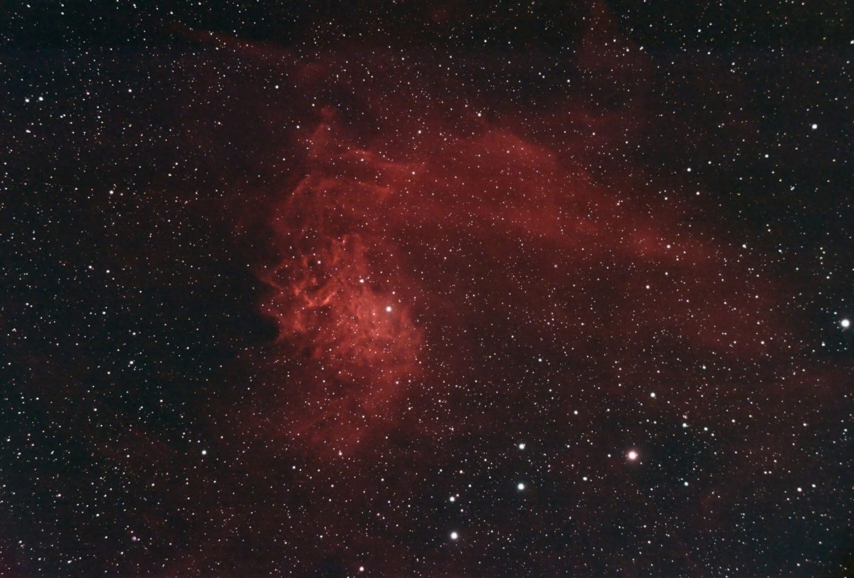 IC 405 Flaming Star Nebula